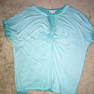 Umgee Large twist knot keyhole short nwot